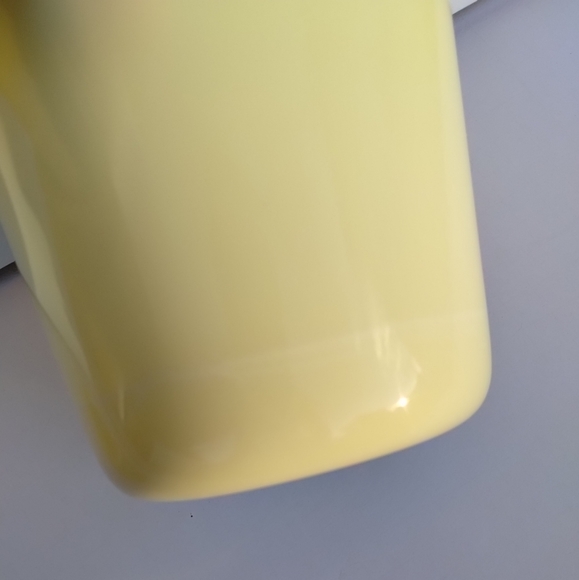 Vintage McKee custard glass refrigerator canister w/ lid round grease jar GLOWS - Picture 7 of 14